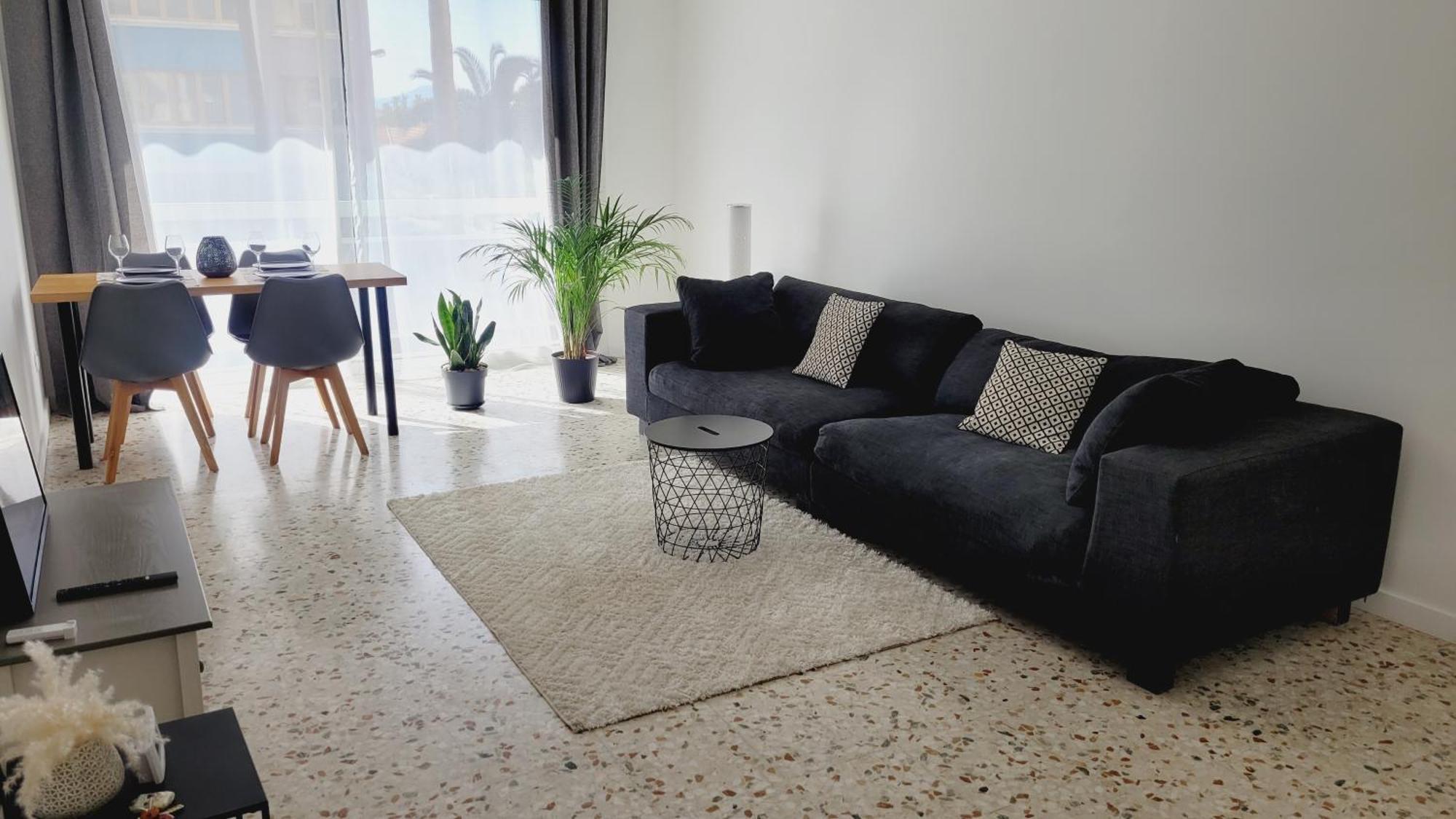 Apartment Spacieux T4 Renove En Plein Coeur De Ideal Pour Des En Famille