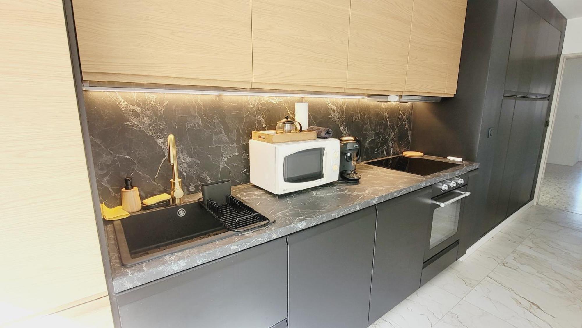 Apartment Spacieux T4 Renove En Plein Coeur De Ideal Pour Des En Famille *